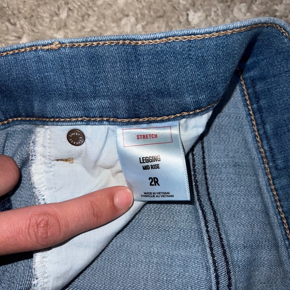 Express Mid Rise Legging - Picture 4 of 4